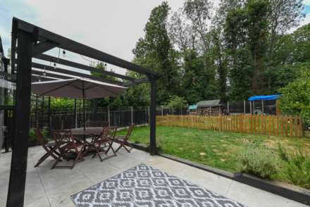 Orchard Close, Canterbury, Image 19
