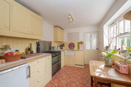 High Street, Fordwich, Image 3