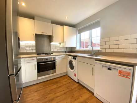 Central Boulevard, Canterbury, Image 6