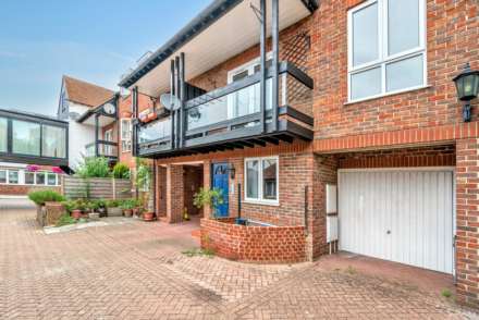 Temple Mews Stour Street, Canterbury, Image 1