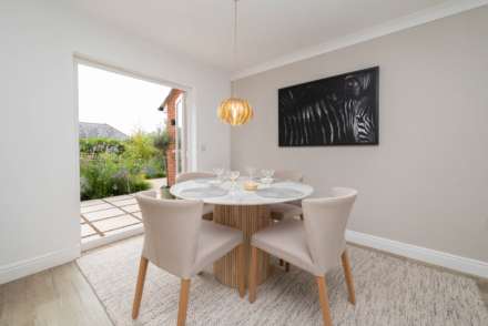 Little Copse Close, Chartham, Image 11