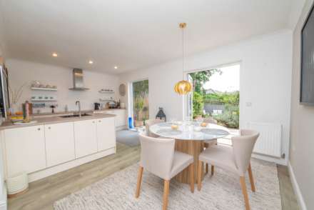 Little Copse Close, Chartham, Image 8