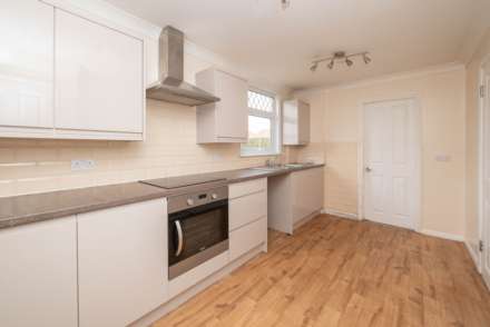 Kings Road, Aylesham, Image 4