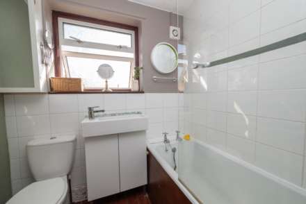 St Vincent Close, Littlebourne, Image 15