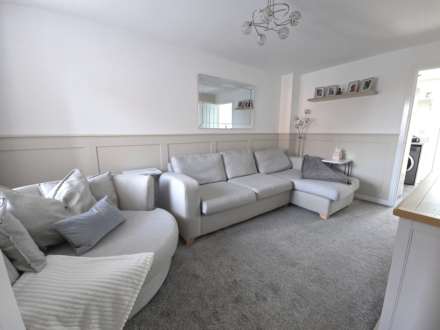 Mexborough Square, Aylesham, Canterbury, Image 2
