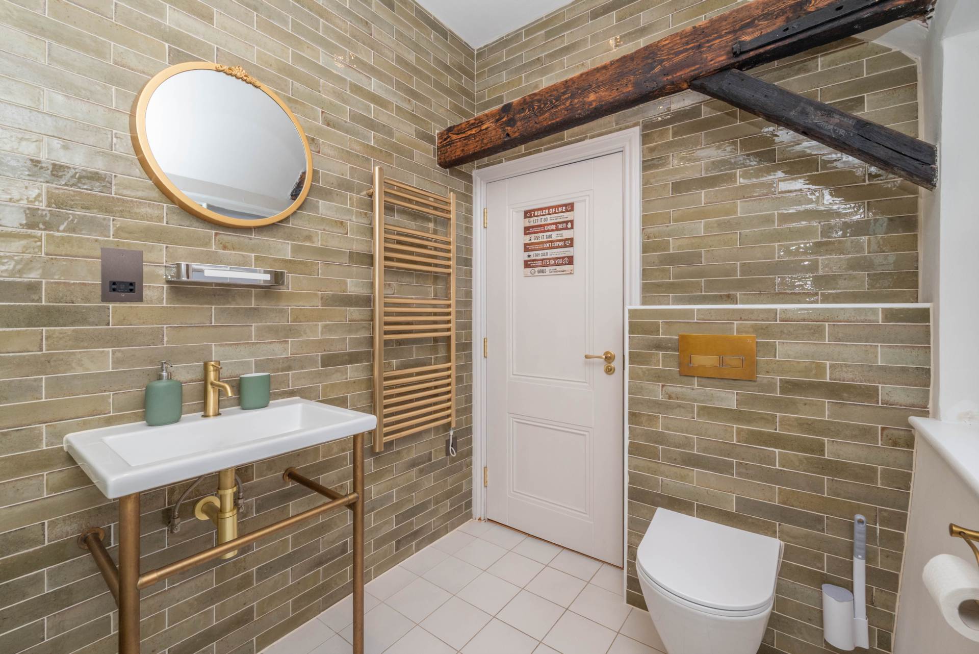 Hawks Lane, Canterbury, Image 12