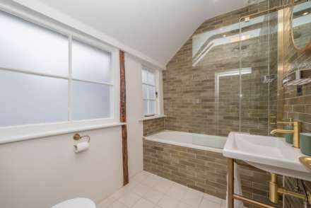 Hawks Lane, Canterbury, Image 11