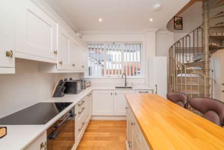 Hawks Lane, Canterbury, Image 8