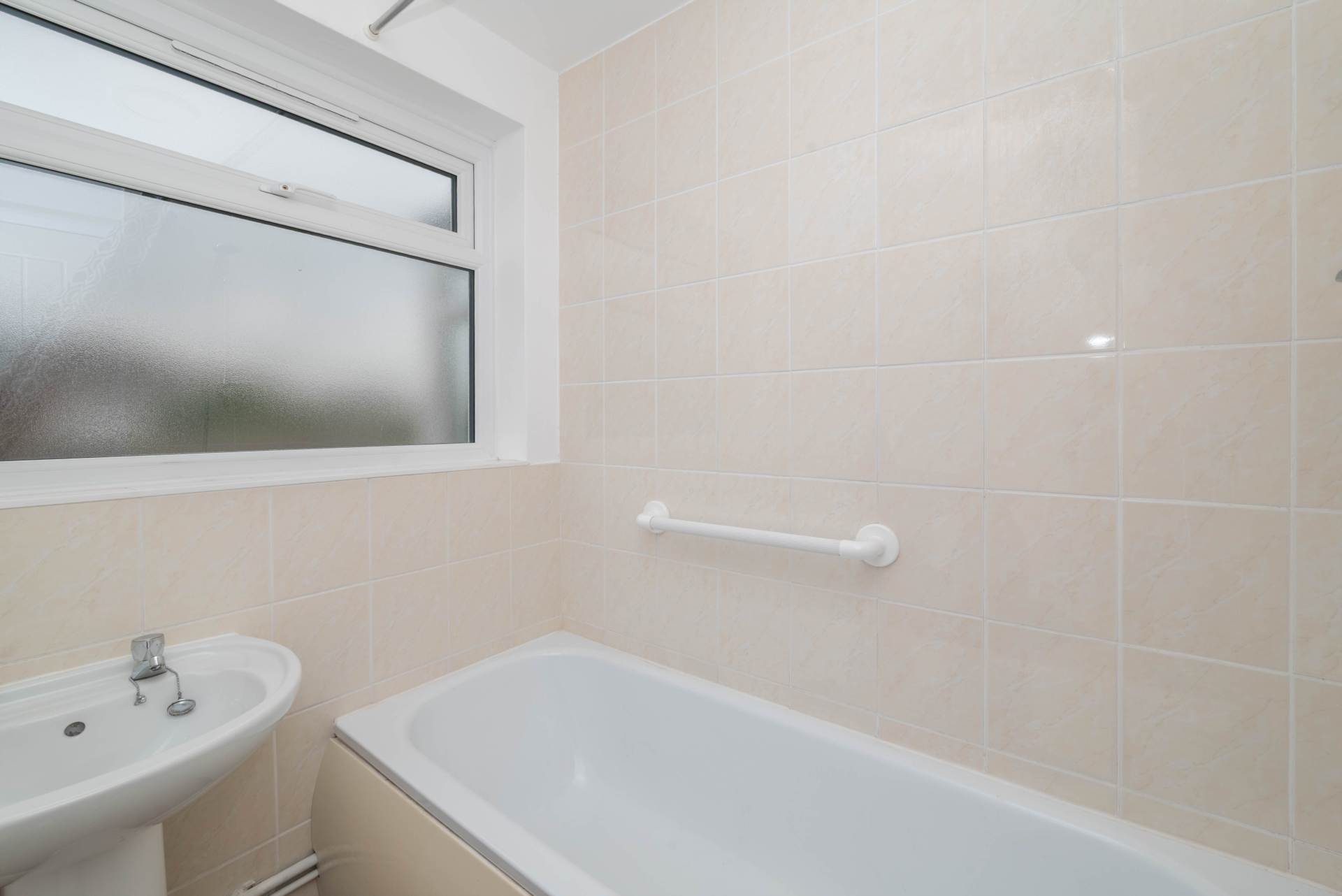 Ladywood Road, Sturry, Image 9