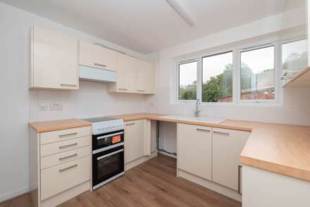 Ladywood Road, Sturry, Image 8