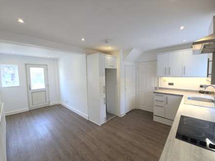 New Street, Canterbury, Image 5