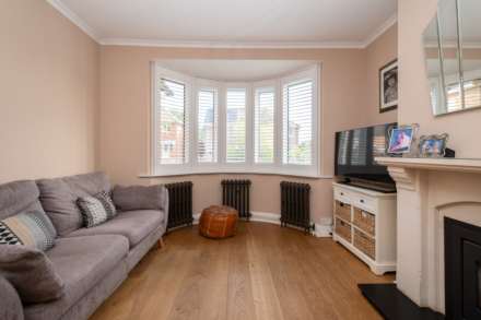 Cherry Drive, Canterbury, Image 8