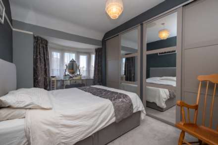 Cherry Drive, Canterbury, Image 9