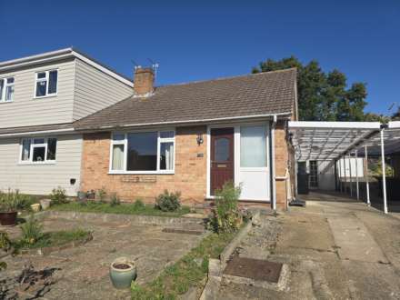 Property For Sale Cedar Road, Canterbury