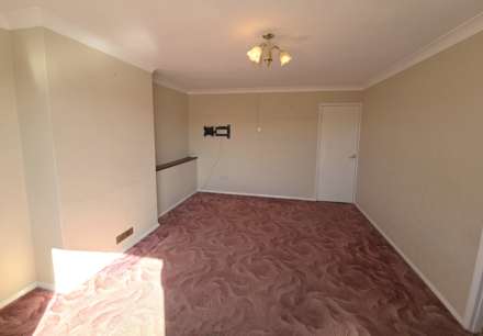 Cedar Road, Canterbury, Image 3