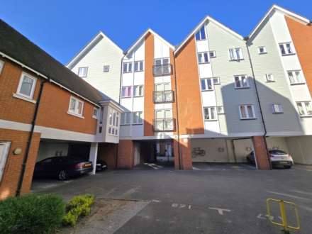 Property For Rent Back Lane, Canterbury