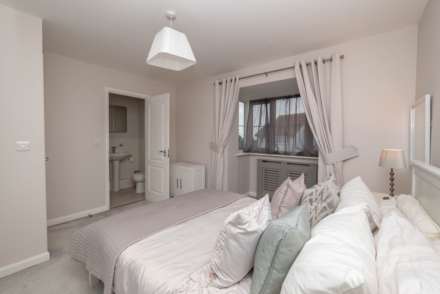 St Pauls Crescent, Boughton, Image 10