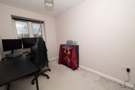 St Pauls Crescent, Boughton, Image 14