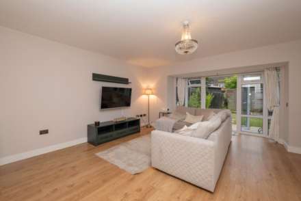 St Pauls Crescent, Boughton, Image 2