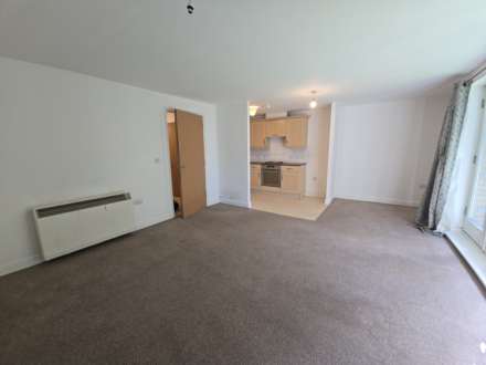 Bingley Court, Canterbury, Image 9