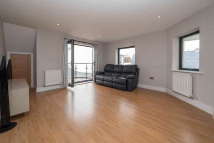 Jasmine House, Stour Street, Image 4