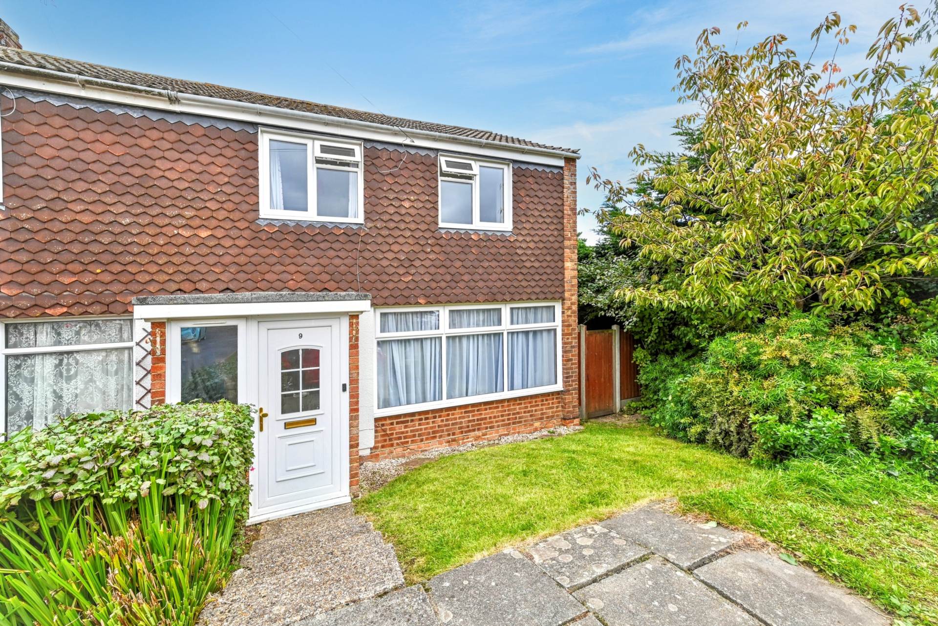 Durham Close, Canterbury, Image 1