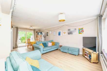 Durham Close, Canterbury, Image 2
