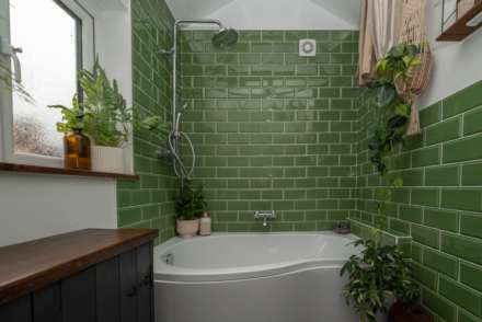 Gordon Road, Canterbury, Image 16