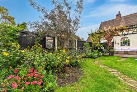 Gordon Road, Canterbury, Image 22