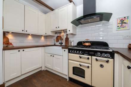 Gordon Road, Canterbury, Image 8