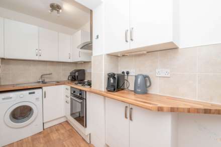 Claremont Place, Canterbury, Image 2