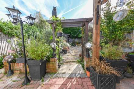 Sturry Road, Canterbury, Image 13