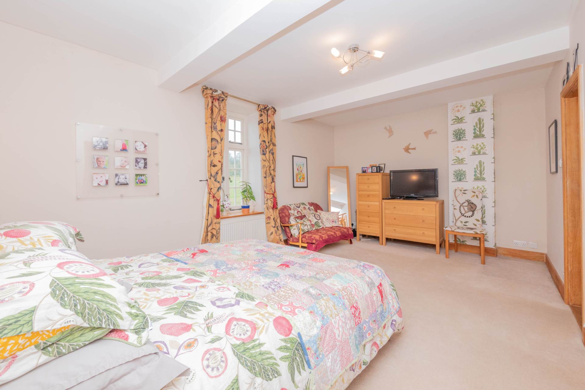 Deanery Farm Oast, Chartham, Image 14