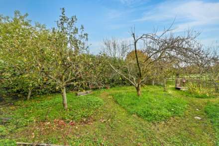 Deanery Farm Oast, Chartham, Image 21