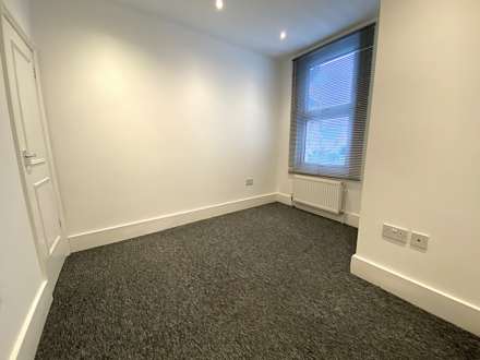 Grove Terrace, Canterbury, Image 7
