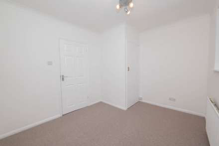 Martyrs Field Road, Canterbury, Image 11