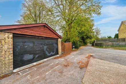 Martyrs Field Road, Canterbury, Image 16