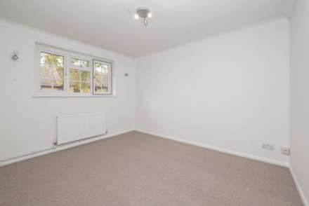 Martyrs Field Road, Canterbury, Image 9