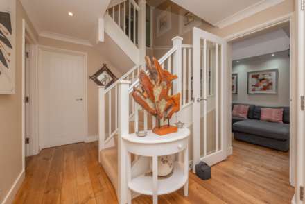 Riverside Close, Bridge, Image 2