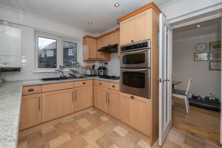 Riverside Close, Bridge, Image 6