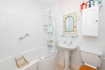 Tower View, Chartham, Image 13