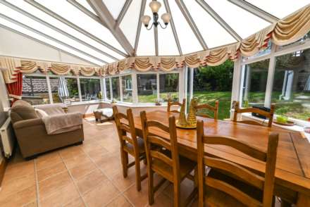 Little Copse Close, Chartham, Image 7