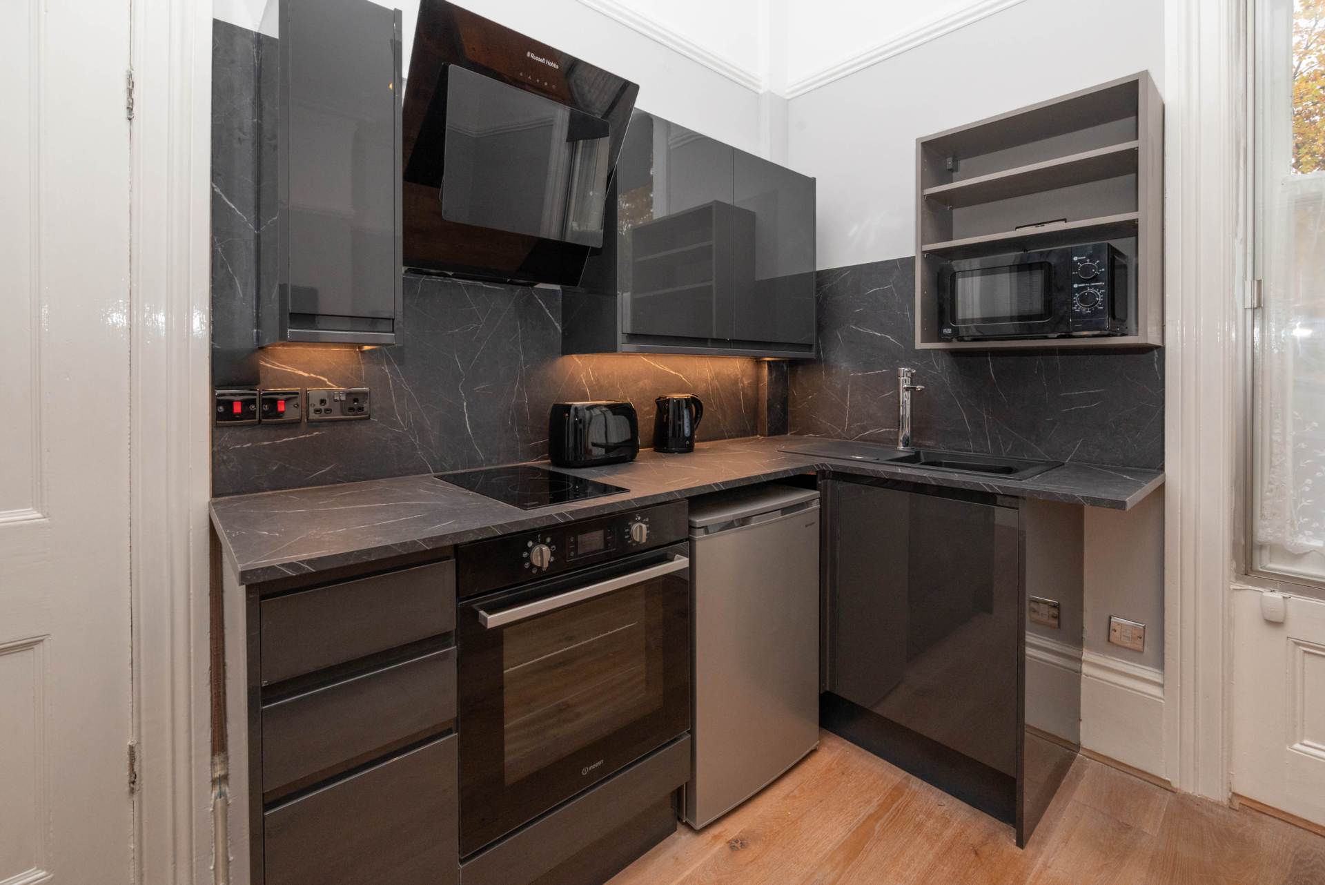 London Road, Canterbury, Image 4