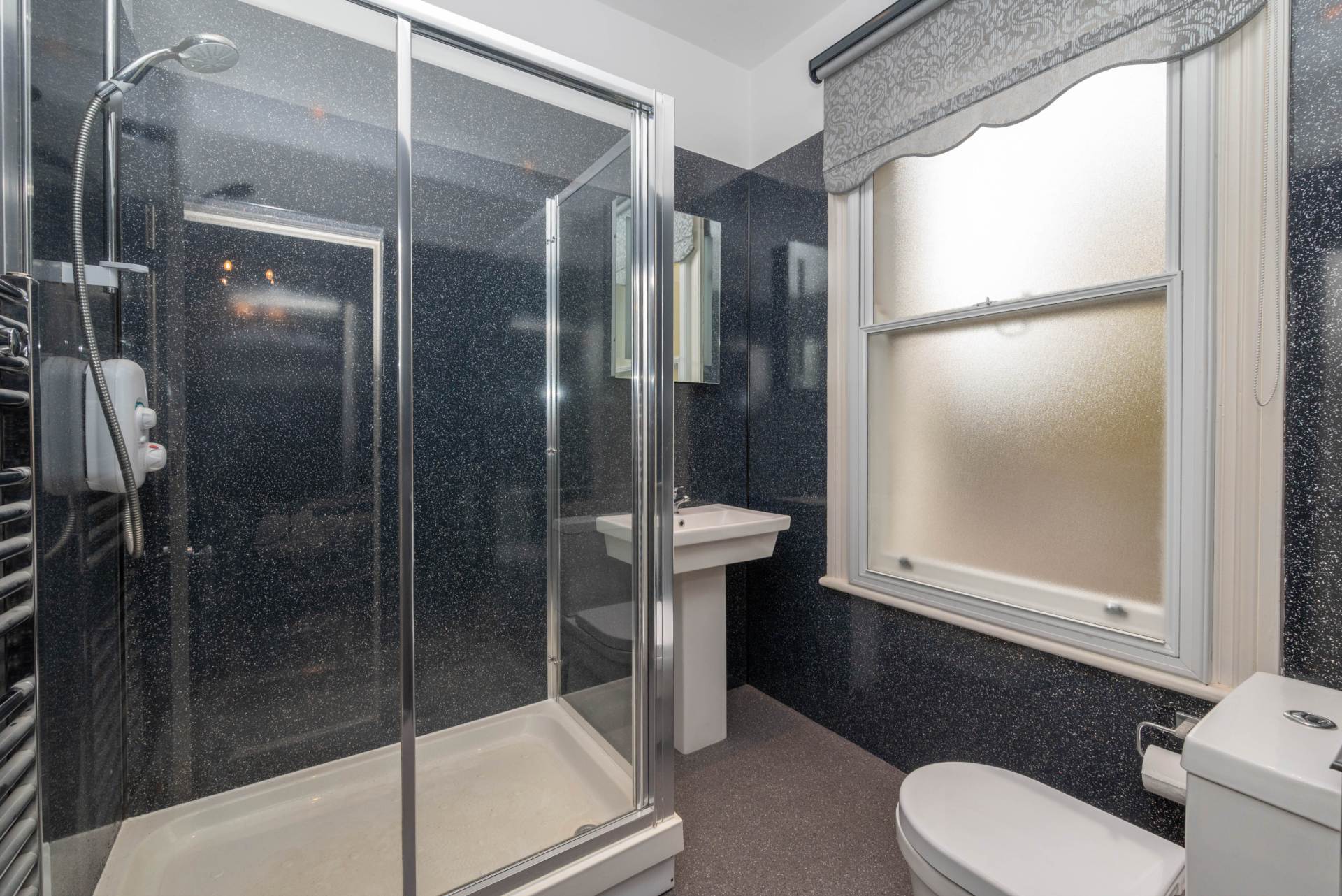 London Road, Canterbury, Image 6