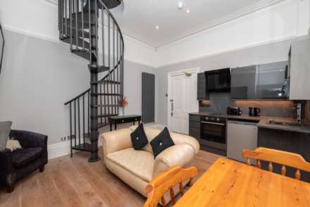 London Road, Canterbury, Image 1