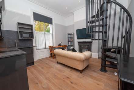 London Road, Canterbury, Image 3