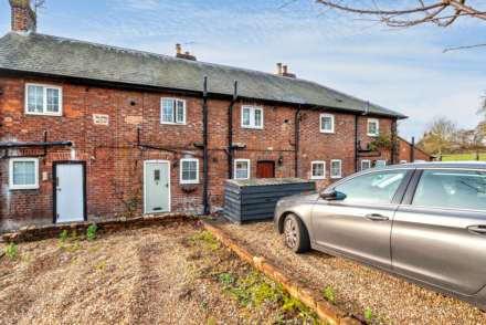 Station Road, Chartham