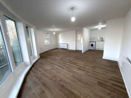 Bingley Court, Canterbury, Image 3