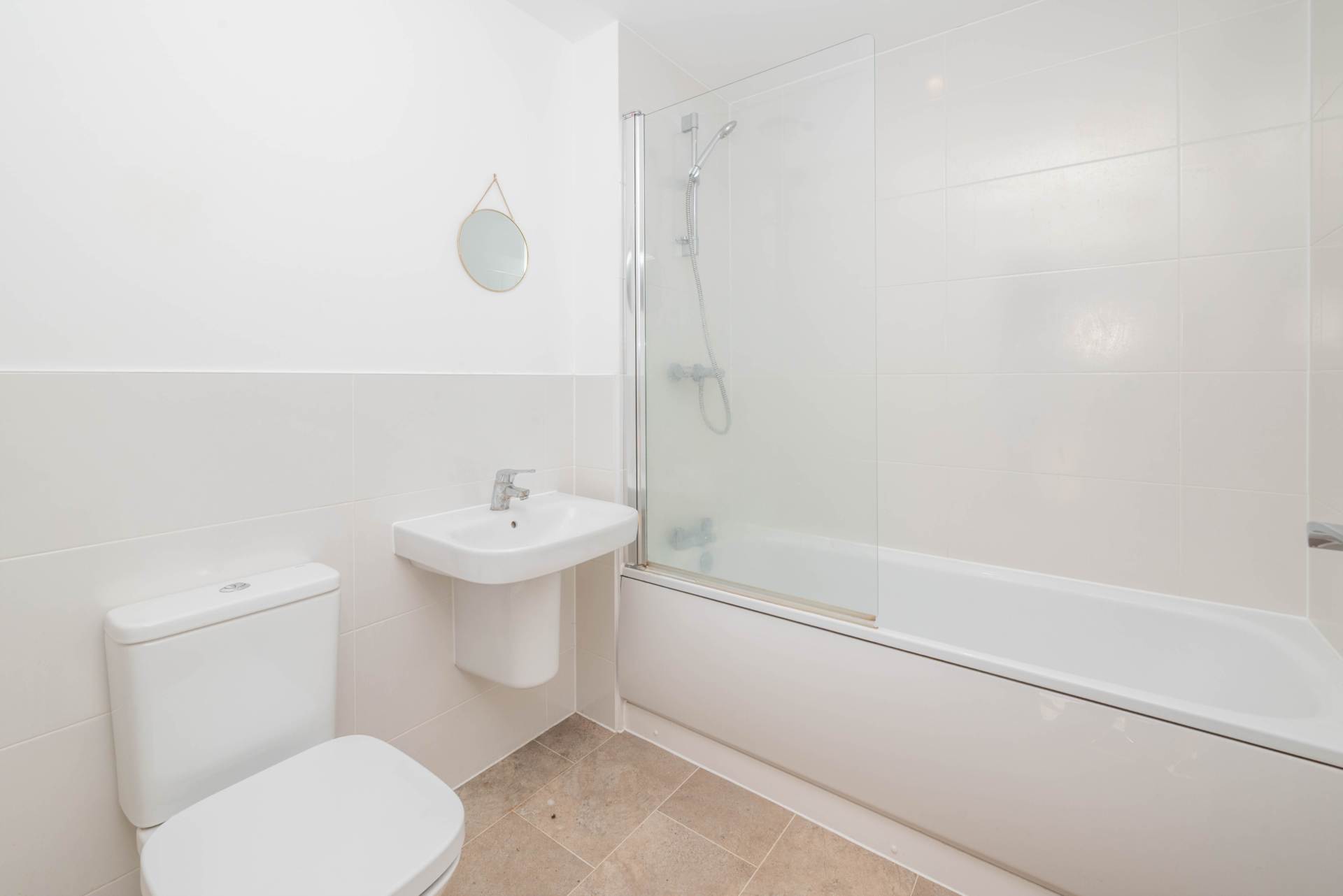 Wales Crescent, Canterbury, Image 14