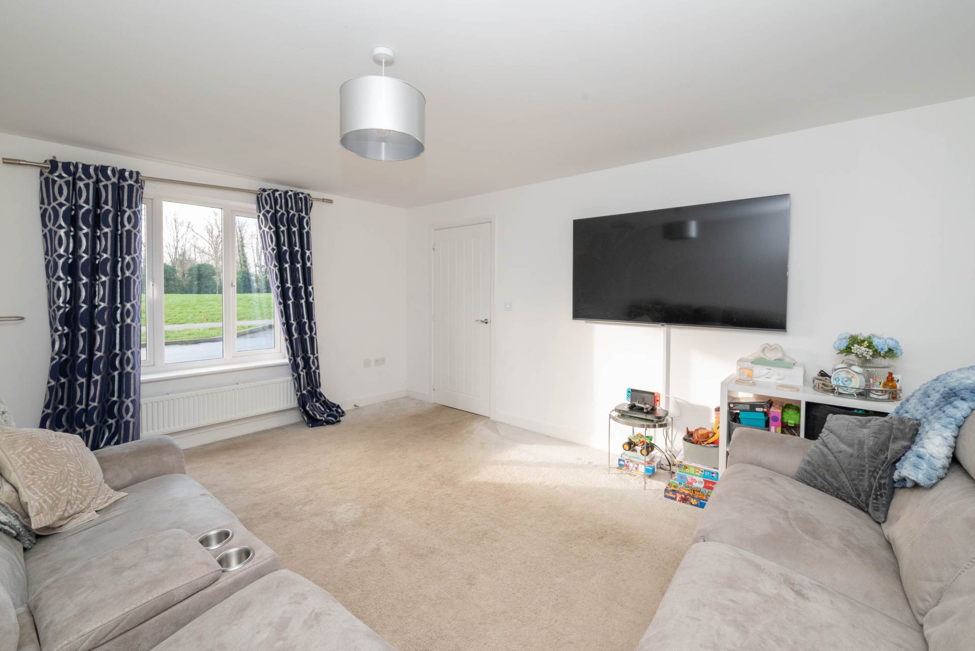 Wales Crescent, Canterbury, Image 5